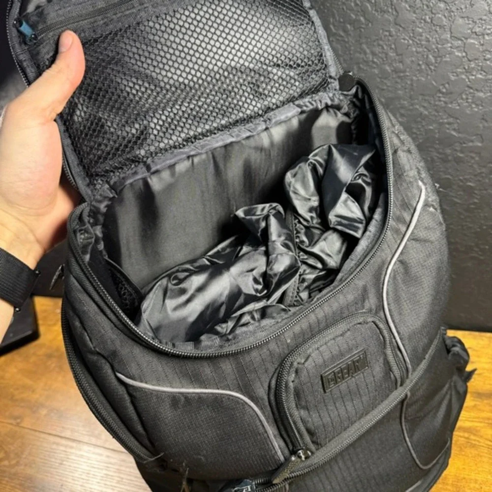 USA‎ Gear S17 Black Ripstop Nylon DSLR Camera Laptop Backpack Large